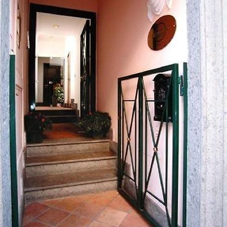 ローマ Residenza Montiヴィラ エクステリア 写真